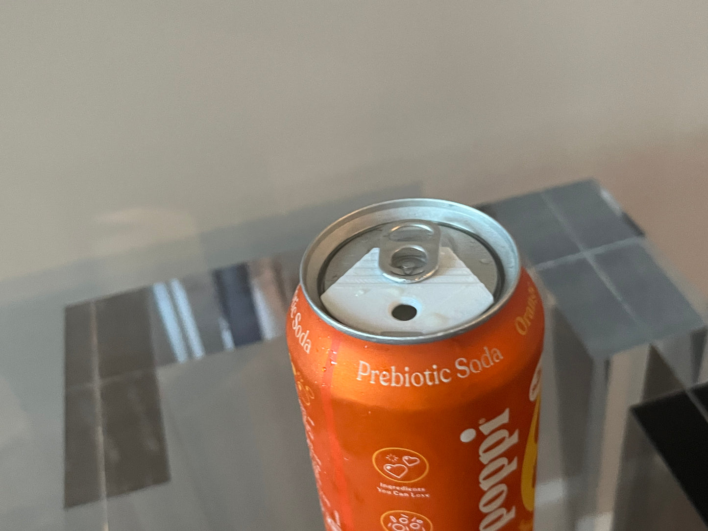 Can cover with straw insert